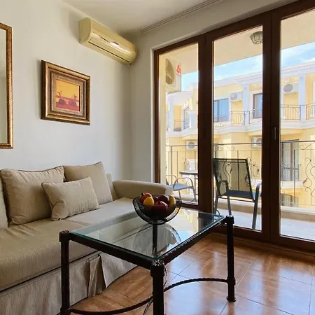 Royal Bay - Cozy - Apartello⊛com شقة فندقية